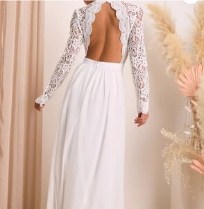 Elegant White Lace Open-Back Dress